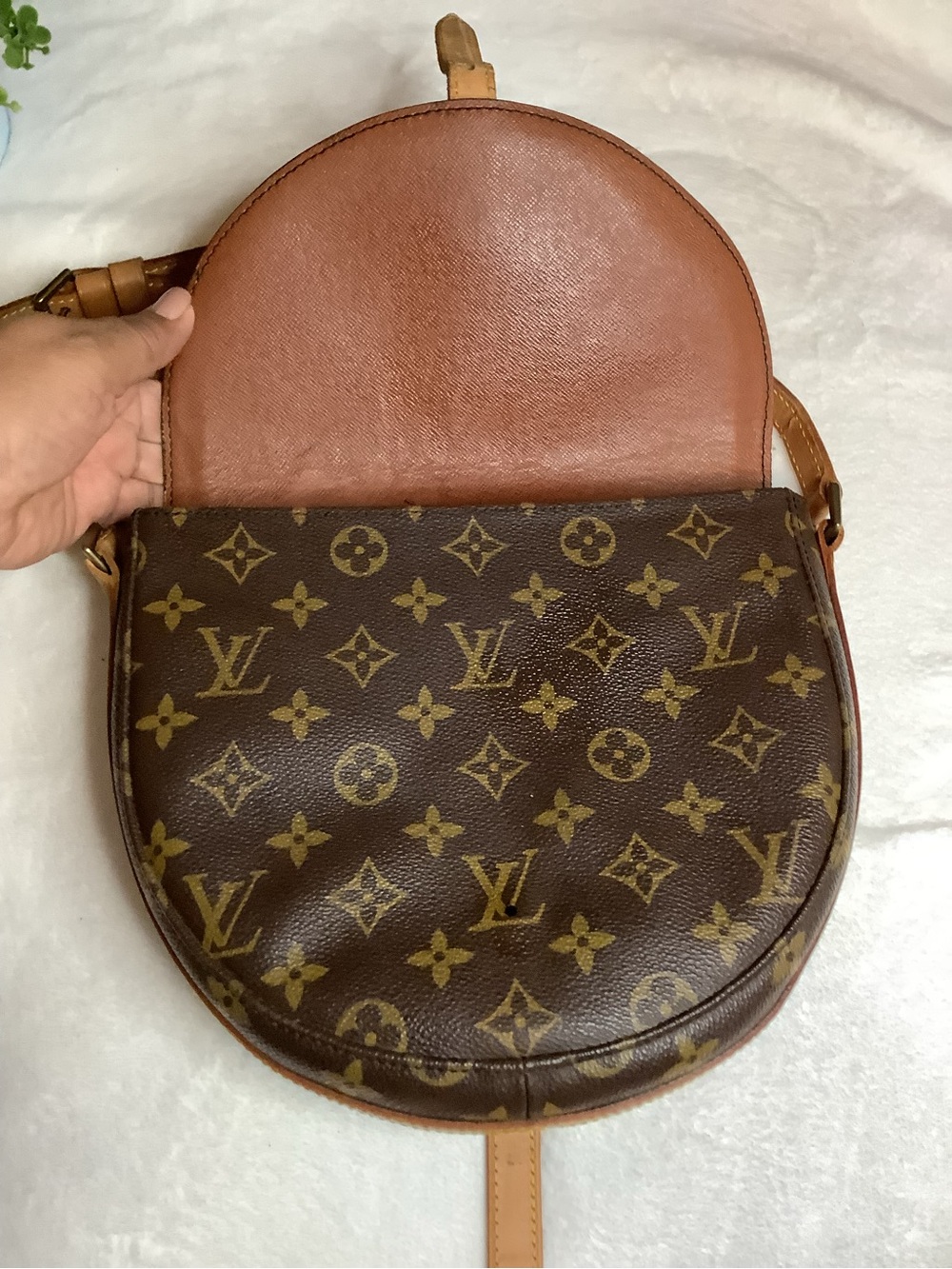 Louis Vuitton Monogram Chantilly - Picture 6 of 16